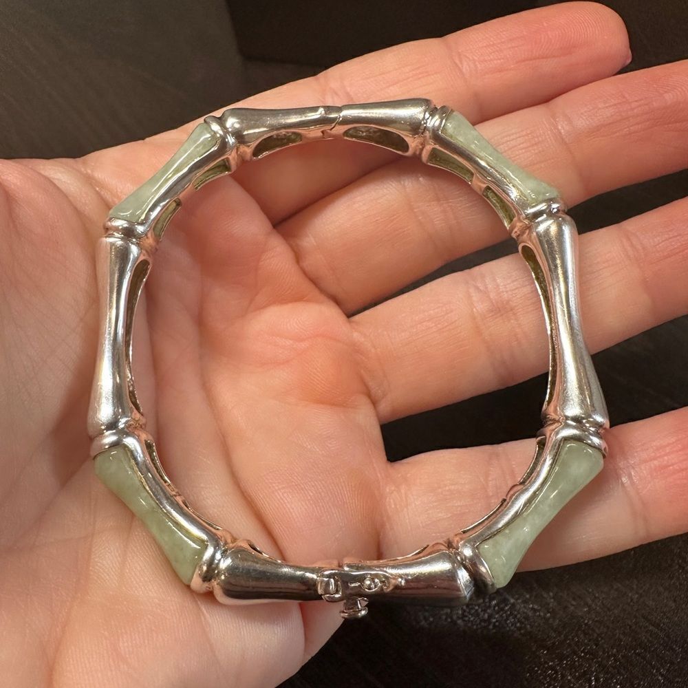 Sterling silver "bamboo" bracelet‎ with jadeite stone!